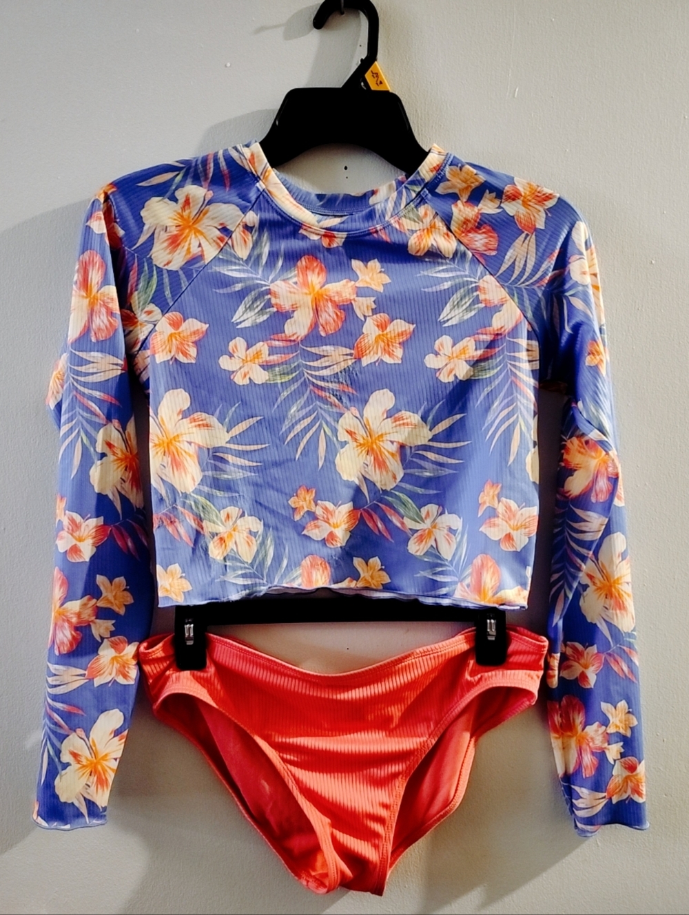 wonder nation Blue Floral Long-Sleeve Rash Guard with Coral Bikini Bottoms